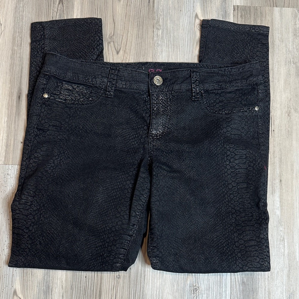GUC GLO Jeans Black Textured Snake Print Skinny Jeans, 15